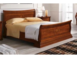 Masivní stylová dvoulůžková postel - intarzovaná